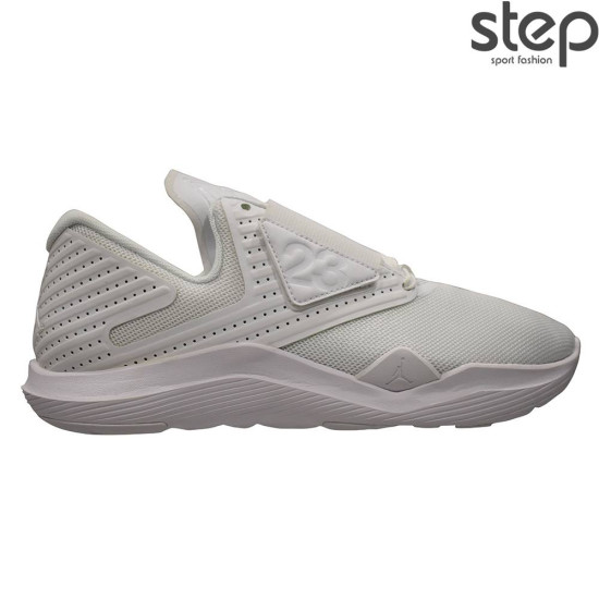 Nike Jordan relentless